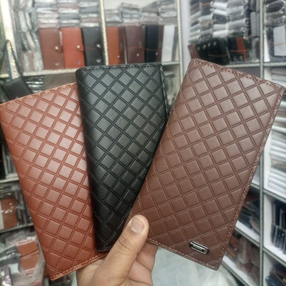 Men’s Quilted Leather Bifold Wallet | Slim & Stylish | Multiple Card Slots|
