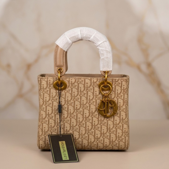 Hand Bag for Women Stylish Shoulder Bag Elegant Ladies Purse